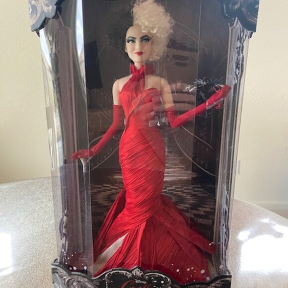 Disney Other - Cruella - Live Action - Limited Edition Doll - 18"